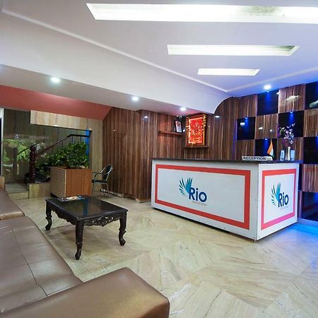 Hotel Apra Inn ニューデリー エクステリア 写真